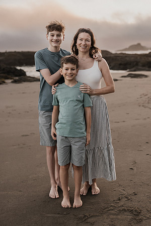 NATALIE-Family-Vacation-Photos-Lincoln-City-Oregon-2025 (7 of 52)