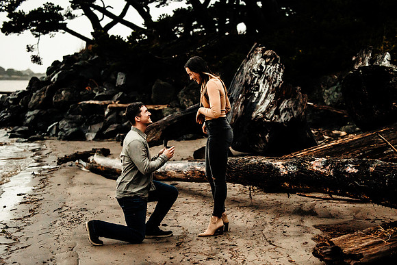 Derek-Surprise-Proposal-Engagement-Lincoln-City-Oregon-2021-Photos-4530