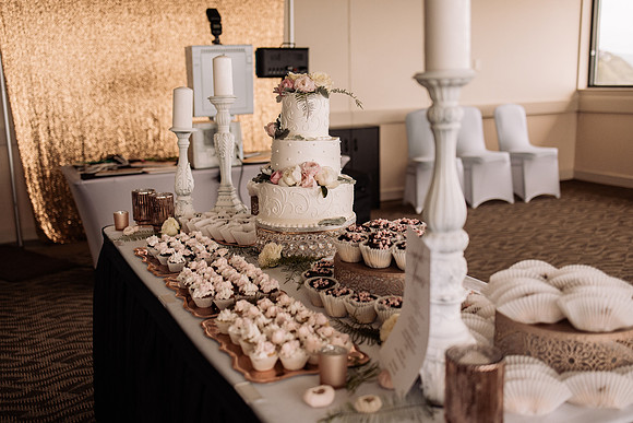 Jeff-April-Inn-Spanish-Head-Lincoln-City-oregon-Wedding-2022 (107 of 299)