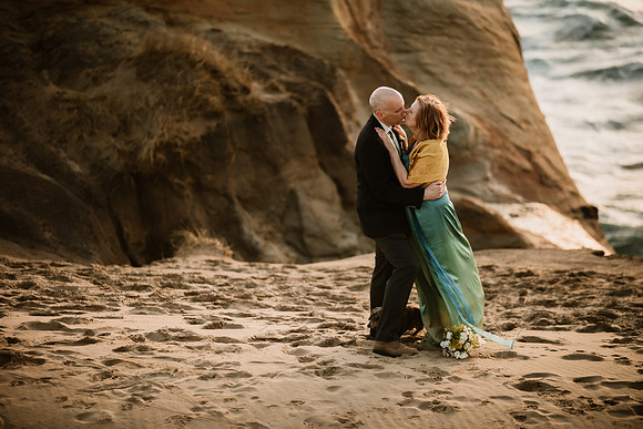 James-Sharon-Cape-Kiwanda-Oregon-Elopement- Photos-9565