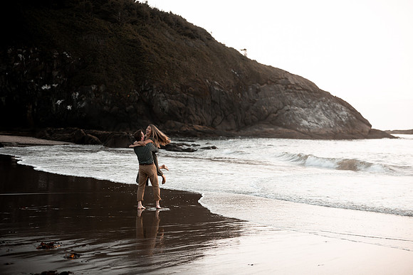 Justin-Megan-Forgarty-Creek-Engagement-Family-Photo-Session-32