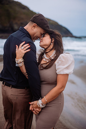 Sarah-Anniversary-Oregon-Coast-Depoe-Bay (22 of 49)