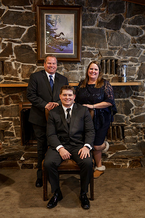 Tyler-Brittani-Lake-Priest-Idaho-Winter-Snow-Wedding-2021-02806