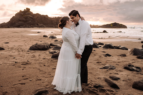 Danae-1yr-Anniversary-Photos-Fogarty-Creek-Depoe-Bay-Oregon (9 of 30)
