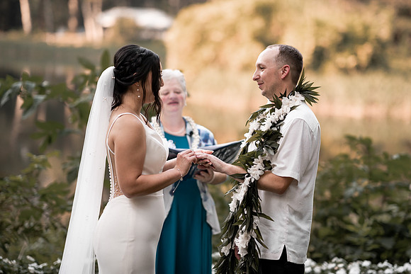 Ryan-Lynsie-Bridal-Veil-Lakes-Portland-Oregon-Weddingg-40
