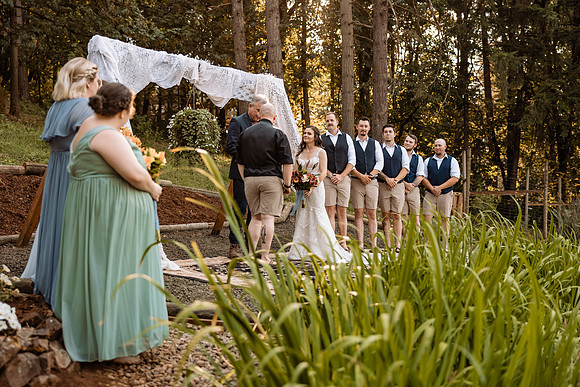 Nick-Melissa-backyard-Oregon-Wedding-2022-47