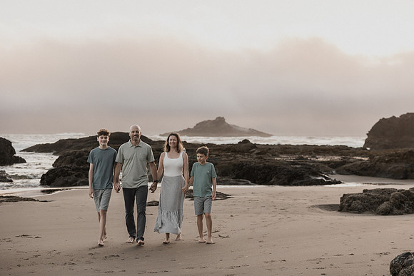 NATALIE-Family-Vacation-Photos-Lincoln-City-Oregon-2025 (4 of 52)