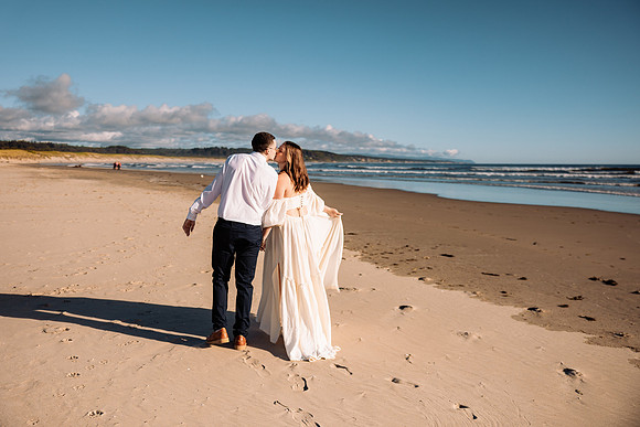 Brandn-Bailey-Newport-Oregon-Elopement-Photos-4