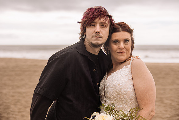Jeff-April-Inn-Spanish-Head-Lincoln-City-oregon-Wedding-2022 (165 of 299)