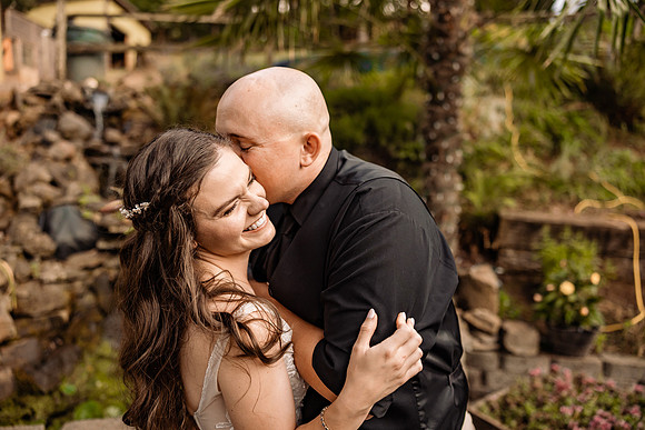 Nick-Melissa-backyard-Oregon-Wedding-2022-117