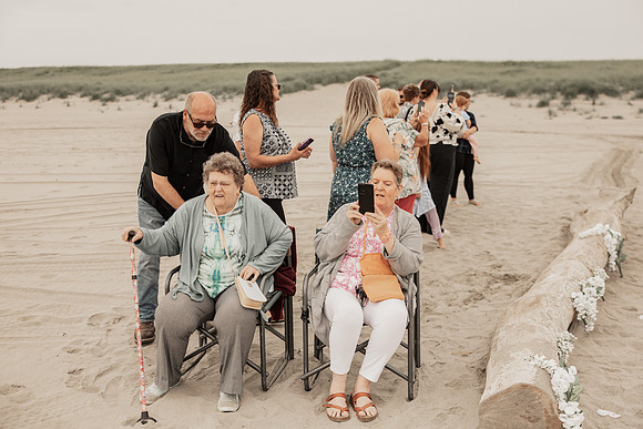 Jason-Lexi-Gearheart-Oregon-Wedding-Photos-34