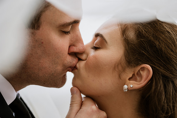 Alex-Danielle-Inn-Spanish-Head-Lincoln-City-oregon-wedding-0275