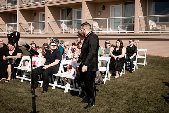 Christian-Brandi-Lincoln-City-Wedding-Photos 1 (15)