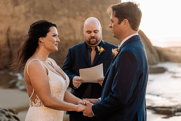 Lacey-Tom-Depoe-Bay-Oregon-Elopement-Photos-9929