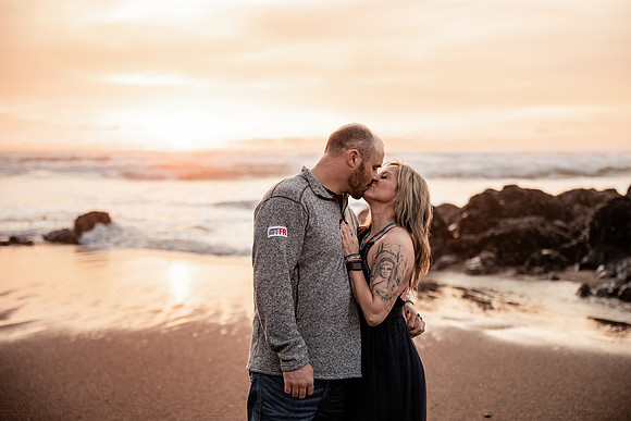 Stuart-Monique-Lincoln-City-Fogarty-creek-Oregon-Couples-Photos-3043