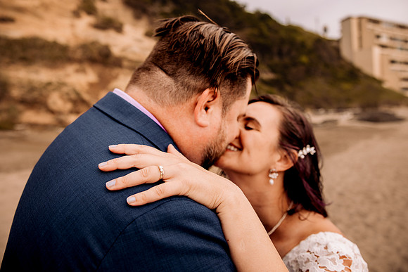 Joe-inn-at-spanish-head-lincoln-city-oregon-wedding-95
