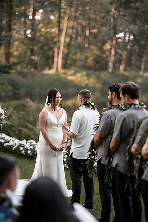 Ryan-Lynsie-Bridal-Veil-Lakes-Portland-Oregon-Weddingg-36