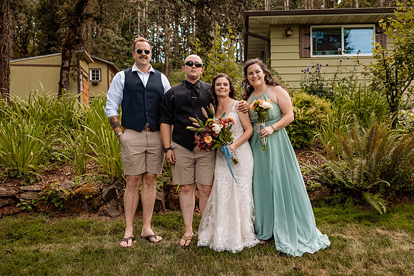 Nick-Melissa-backyard-Oregon-Wedding-2022-20