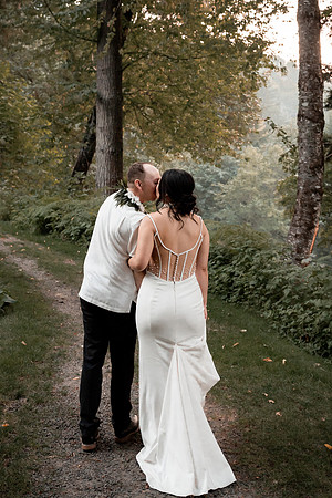 Ryan-Lynsie-Bridal-Veil-Lakes-Portland-Oregon-Weddingg-151