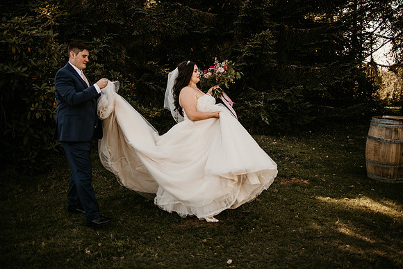 Connor-Cierra-Ranier-Washington-Barn-Rustic-Wedding-Washington-Wedding-Photos-9699