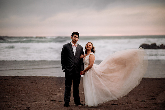 Eric-Kylee-Fishing-Rock-Elopement-Depoe-Bay-0regon-Photos-9473