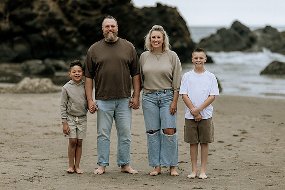 Amber-Oregon-Family-Vacation-2025 (2 of 54)