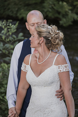 Derrick-Kenzie-Navarra-Gardens-Willamina-Oregon-Wedding-Photos (373 of 436)