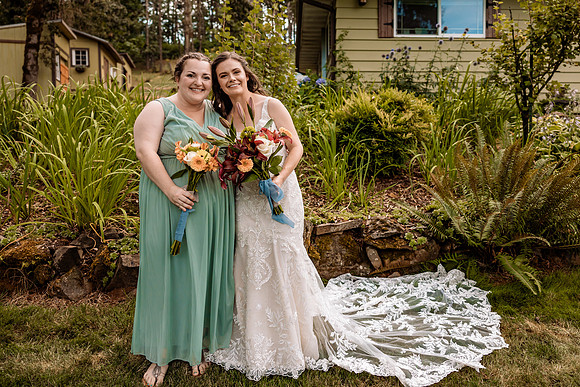 Nick-Melissa-backyard-Oregon-Wedding-2022-18