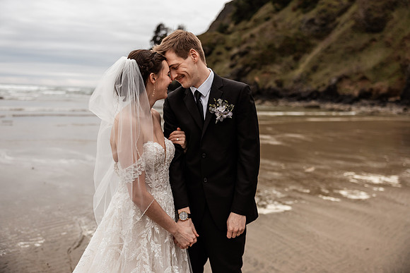 Nathan-Lacey-Newport-Oregon-Elopement-Photos-2025 (35 of 101)