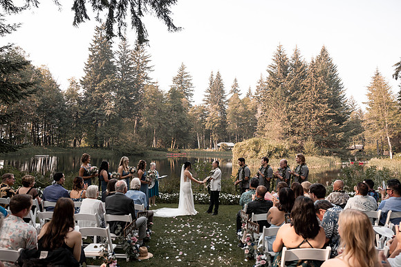 Ryan-Lynsie-Bridal-Veil-Lakes-Portland-Oregon-Weddingg-42