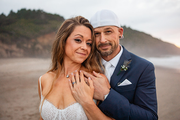 Jillian-Peter-Depoe-Bay-Oregon-Elopement-photos-81