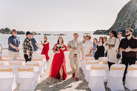 JARED-ALEX-SEAL-ROCK-OREGON-ELOPEMENT-PHOTOS (43 of 241)