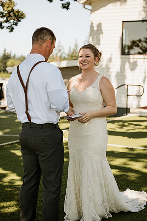 Brad-Jessica-Redland-Family-Farm-Oregon-City-Wedding-Photos-3733
