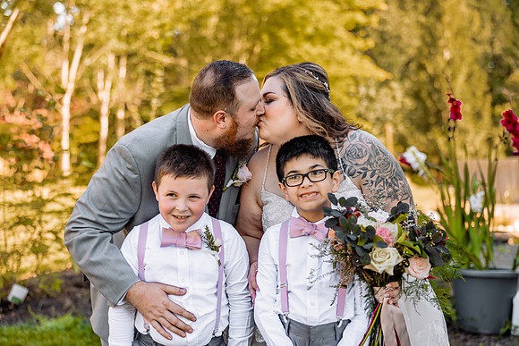 Taylor-Kim-Wedding-Lavender-Owl-Farm-Canby-Oregon-0222