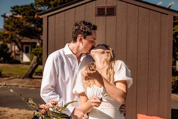 Graeson-Helen-Neskowin-Elopement-Photos-9836