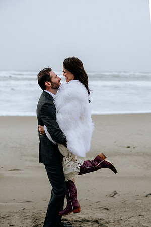 Sam-Marilyn-Elopement-Photos-Pacific-City-Oregon (36 of 61)