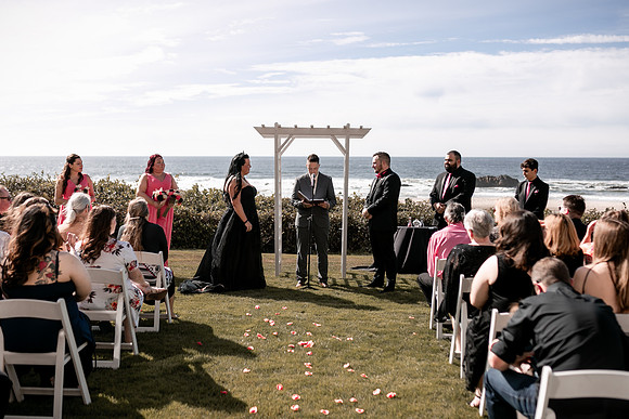 Christian-Brandi-Lincoln-City-Wedding-Photos 1 (30)