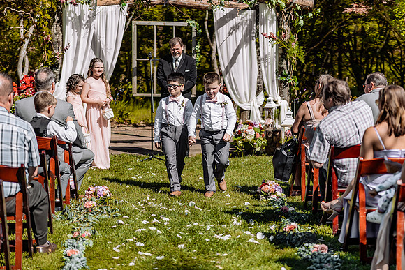 Taylor-Kim-Wedding-Lavender-Owl-Farm-Canby-Oregon-0095