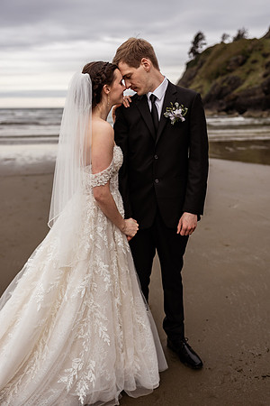 Nathan-Lacey-Newport-Oregon-Elopement-Photos-2025 (63 of 101)