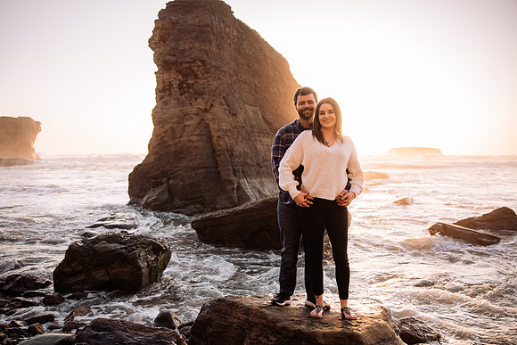 brittani-Nick-Otter-Crest-Couples-Photo-Session-Oregon-0883