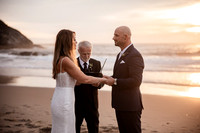 Jillian-Peter-Depoe-Bay-Oregon-Elopement-photos-12