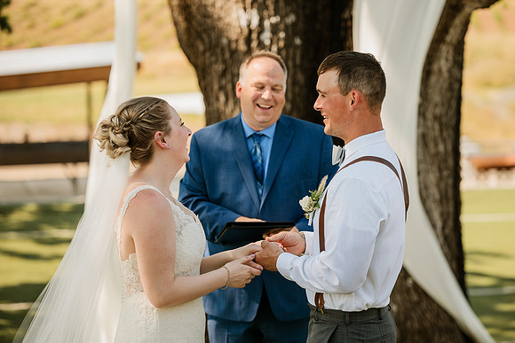 Brad-Jessica-Redland-Family-Farm-Oregon-City-Wedding-Photos-4138