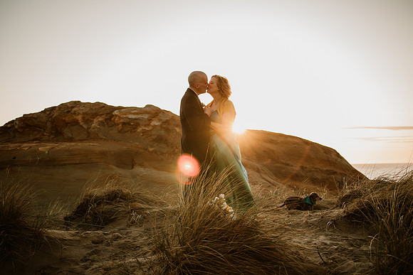 James-Sharon-Cape-Kiwanda-Oregon-Elopement- Photos-9343