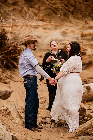 Trevyn-Ky-Otter-Crest-Devils-Punchbowl-Depoe-Bay-Oregon-Elopement-Photos-9482