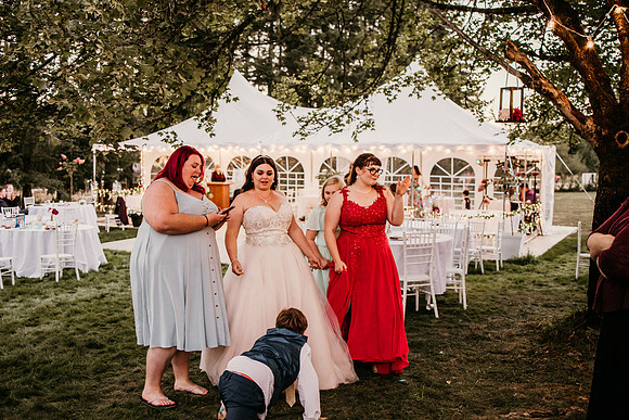 Connor-Cierra-Ranier-Washington-Barn-Rustic-Wedding-Washington-Wedding-Photos-0885