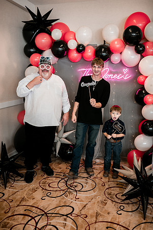 Christian-Brandi-Lincoln-City-Wedding-Photos (7)
