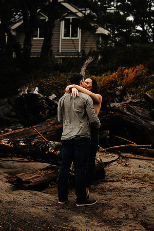 Derek-Surprise-Proposal-Engagement-Lincoln-City-Oregon-2021-Photos-4476