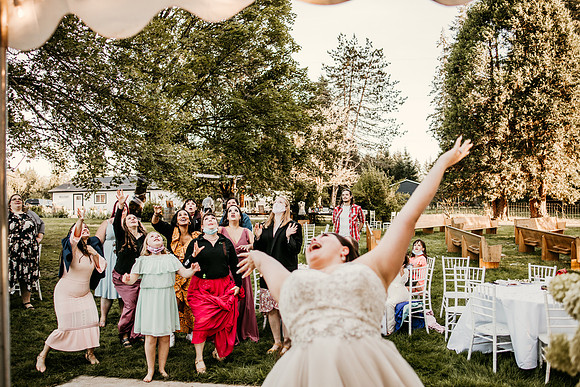 Connor-Cierra-Ranier-Washington-Barn-Rustic-Wedding-Washington-Wedding-Photos-0354
