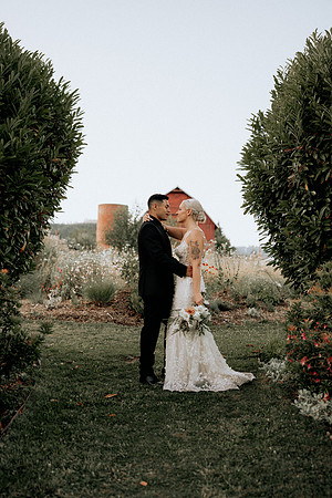 Lorenzo-Chanell-Adeline-Farms-Wedding-Photos (103 of 124)