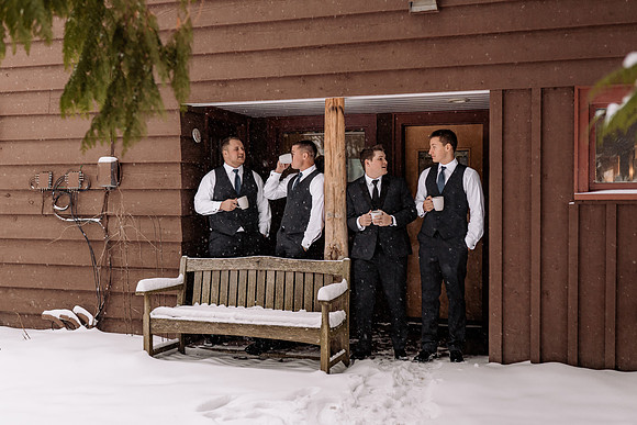 Tyler-Brittani-Lake-Priest-Idaho-Winter-Snow-Wedding-2021-02737